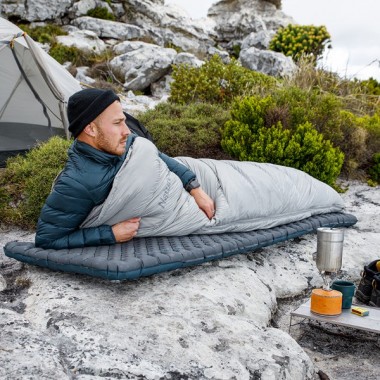 Надувной туристический коврик Naturehike R3.5