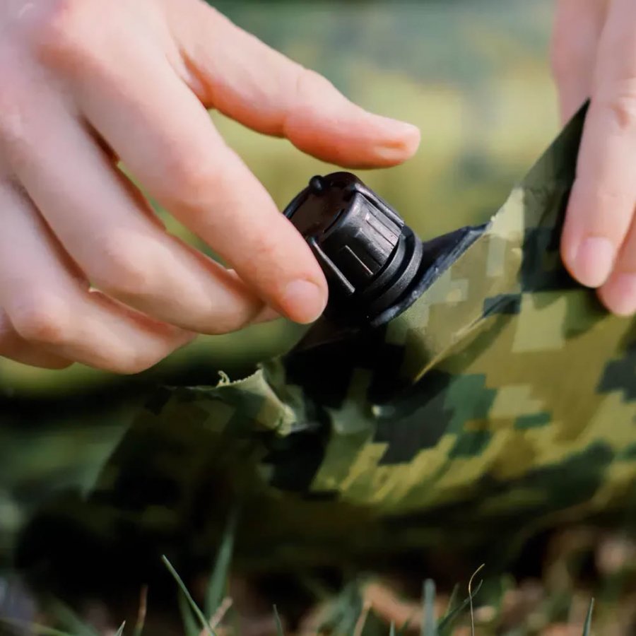 Tramp ковер самонадувающийся Connect Camo 5 cm (185*65*5 см)