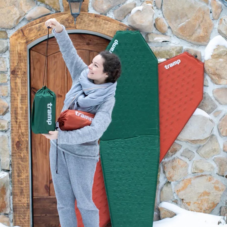 Tramp ковер самонадувающийся ULTRALIGHT PVC 3 cm (183*51*3 см.)